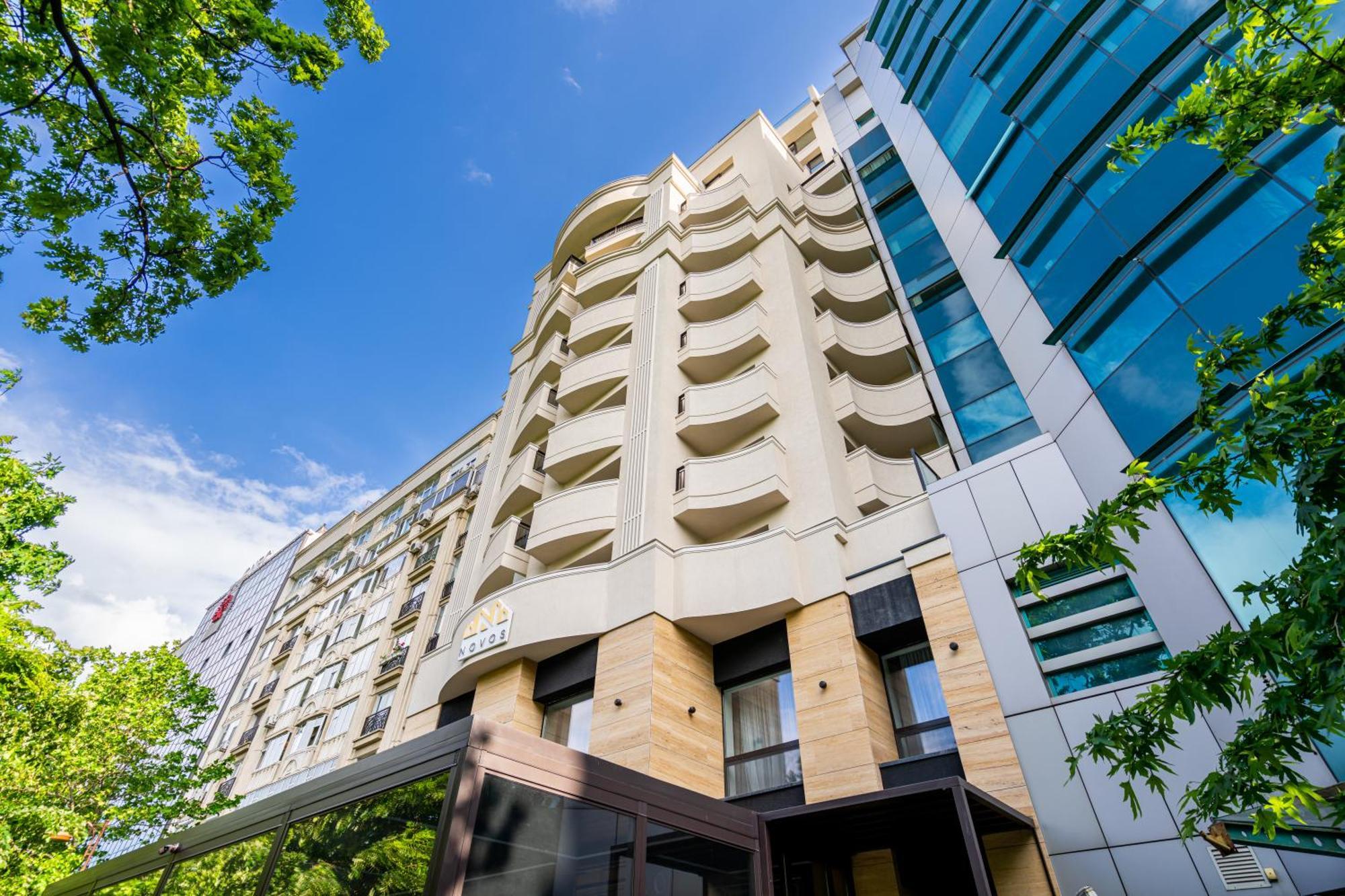 Novos Aparthotel Bukarest Exterior foto